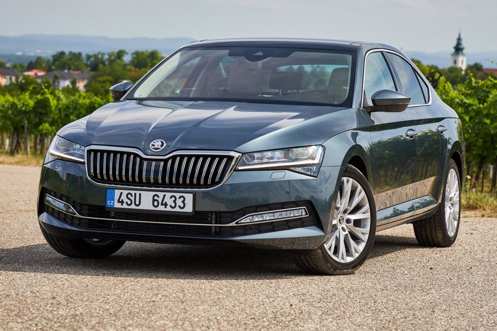 Skoda-Superb-2023 iran (8)