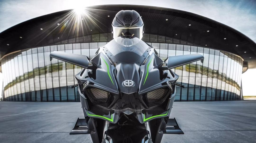 kawasaki-ninja-h2r-1