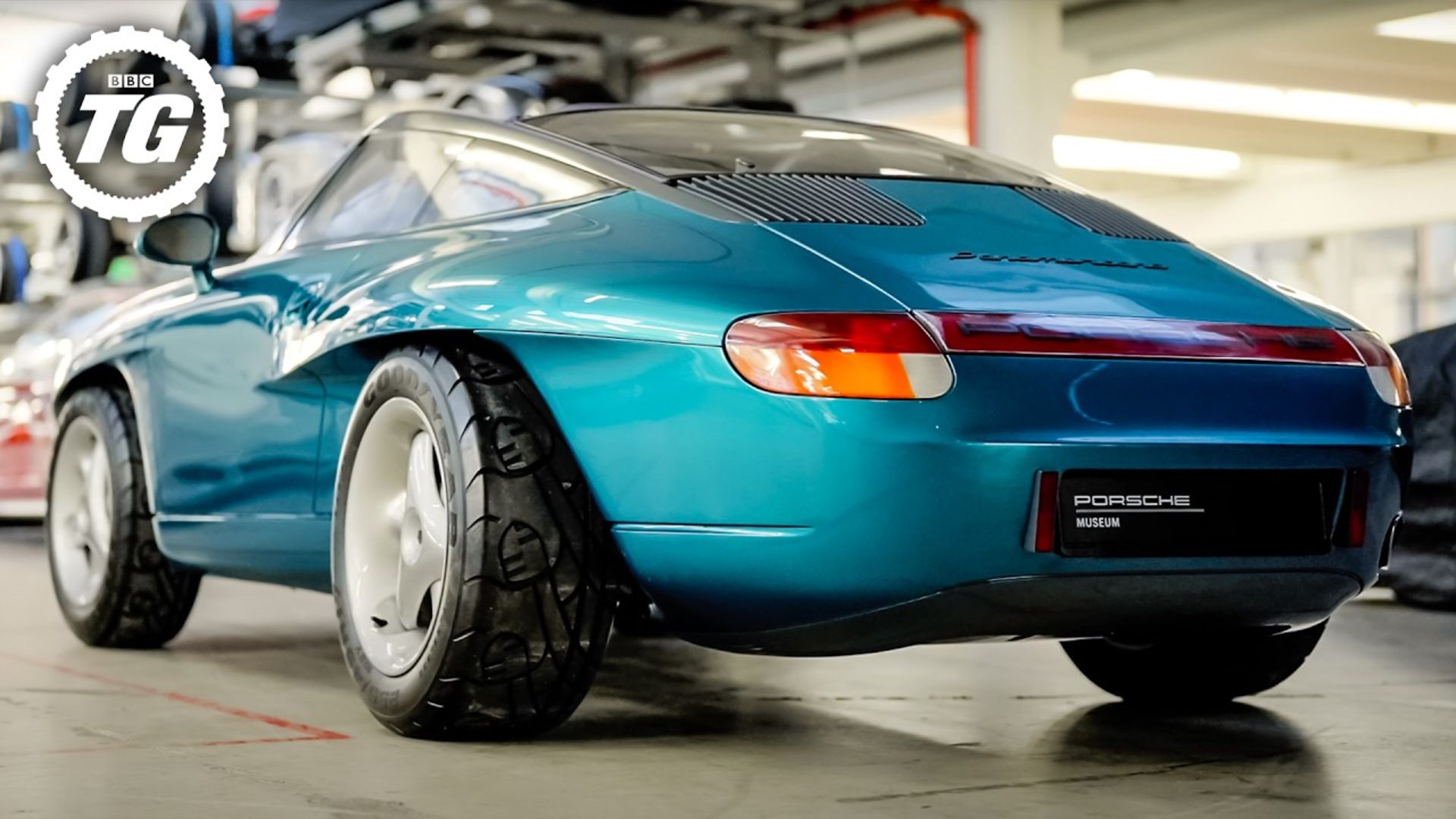 porsche-heritage-center-garage2