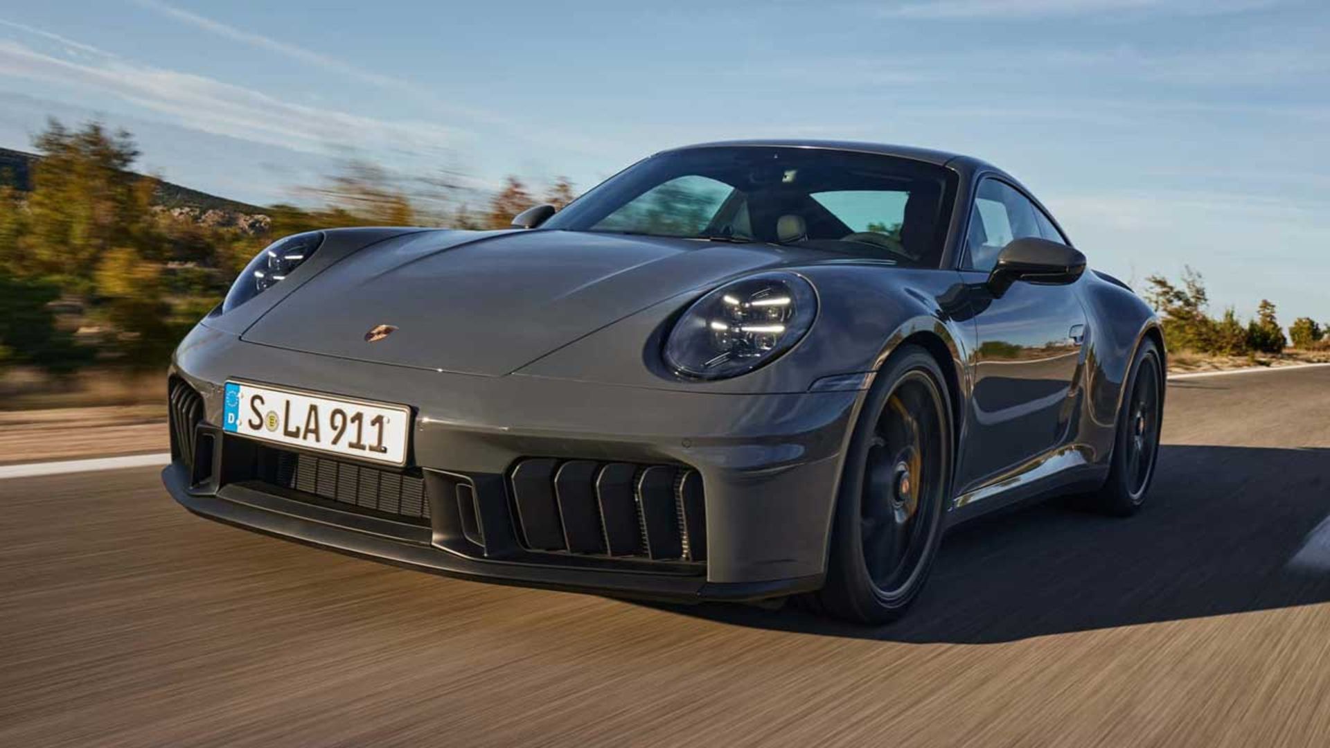 2025-porsche-911-7