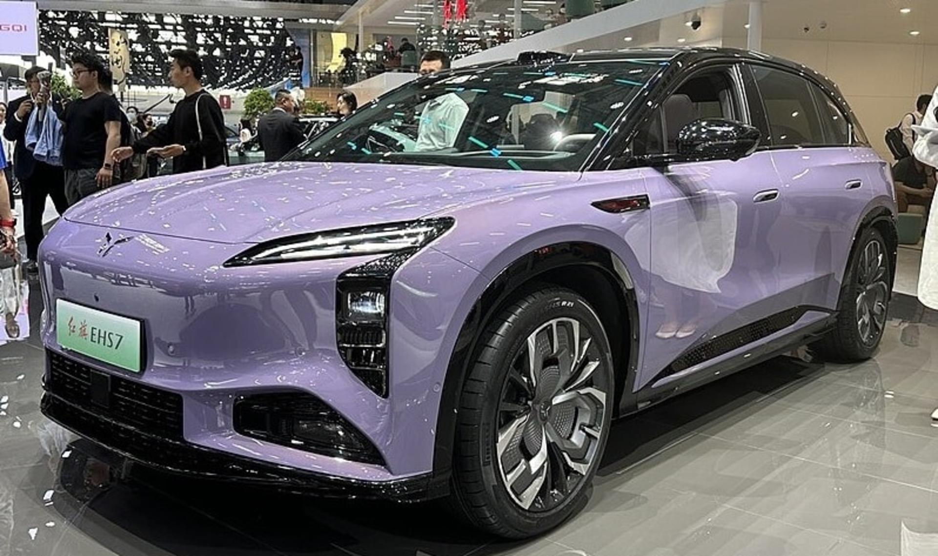 Hongqi_EHS7_001-1