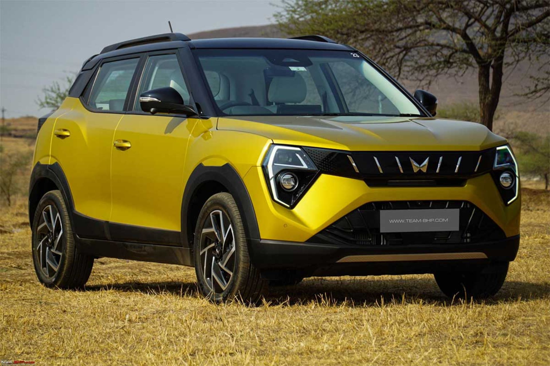 Mahindra-XUV-3XO-2