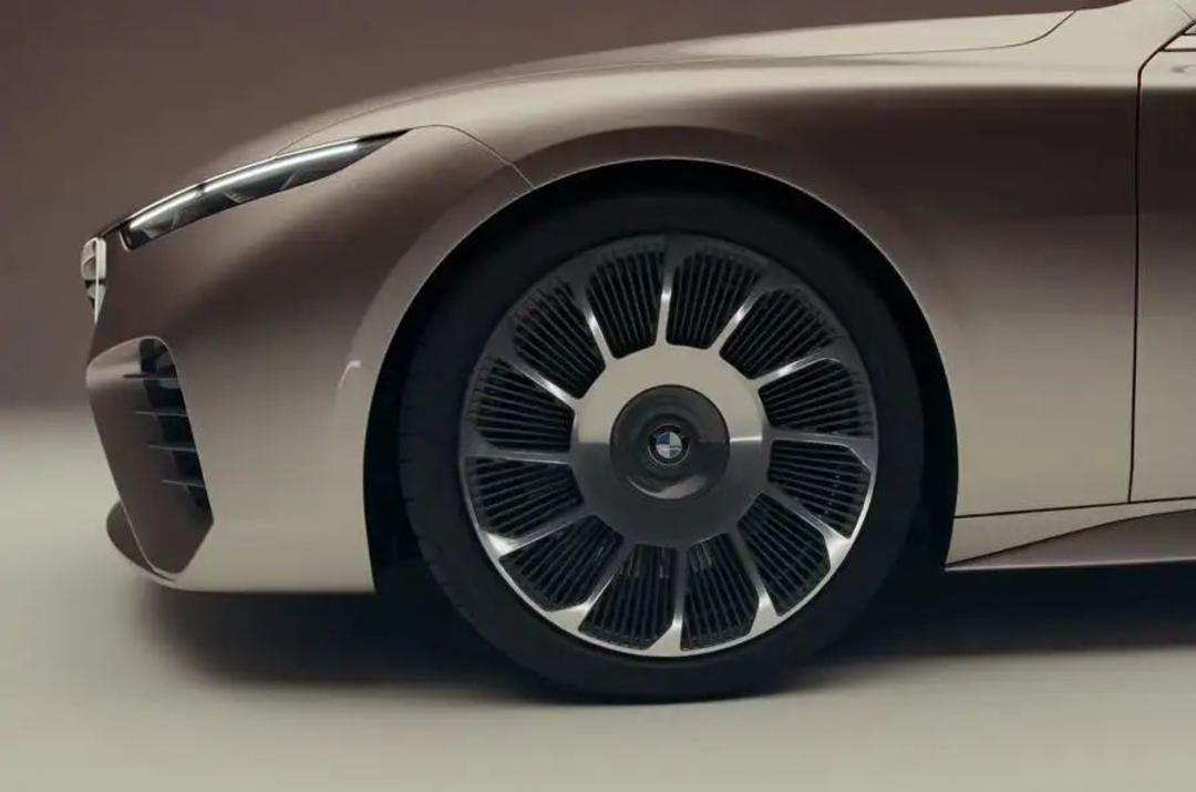 bmw-concept-skytop-leak-wheel-detail