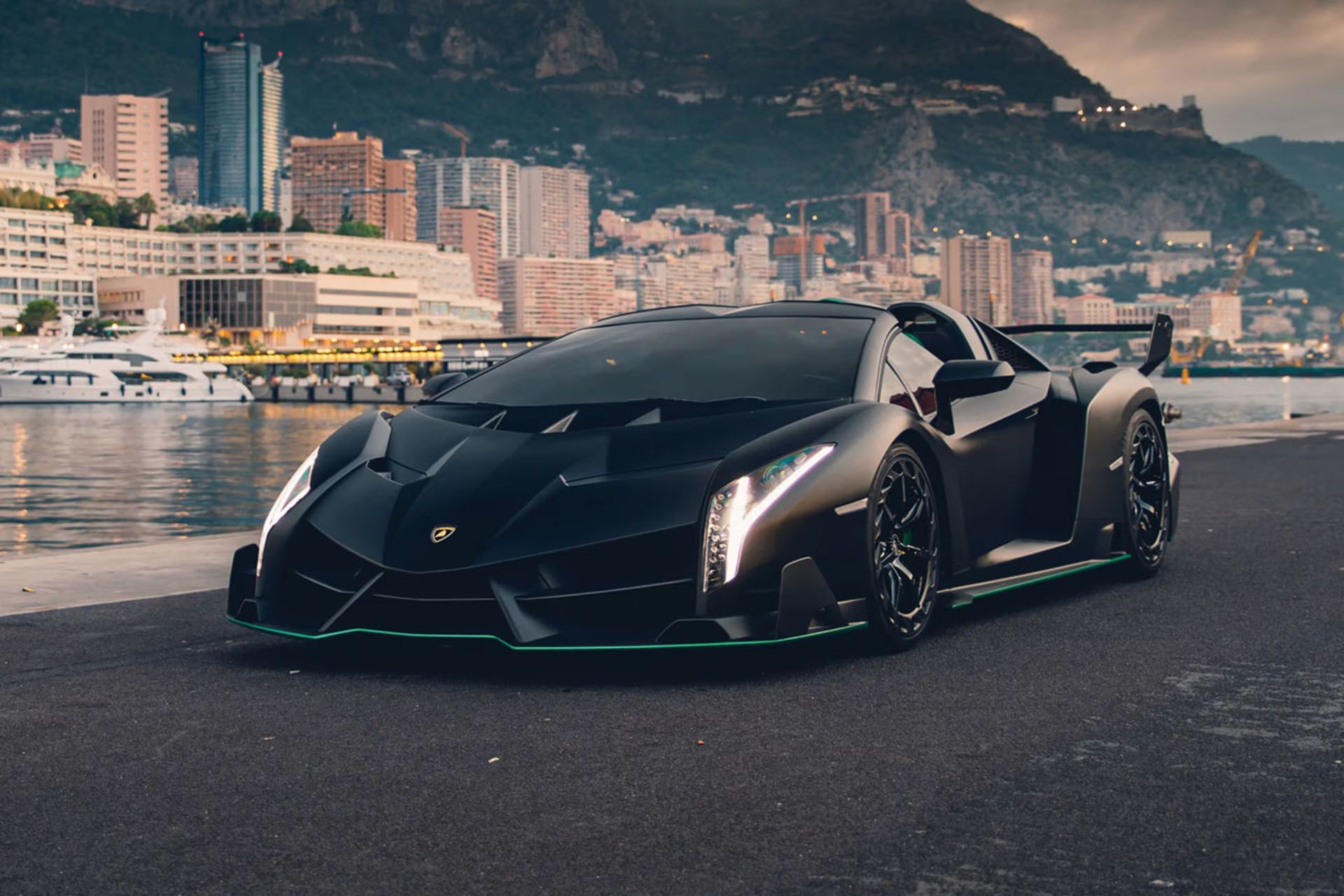 lamborghini-veneno-roadster