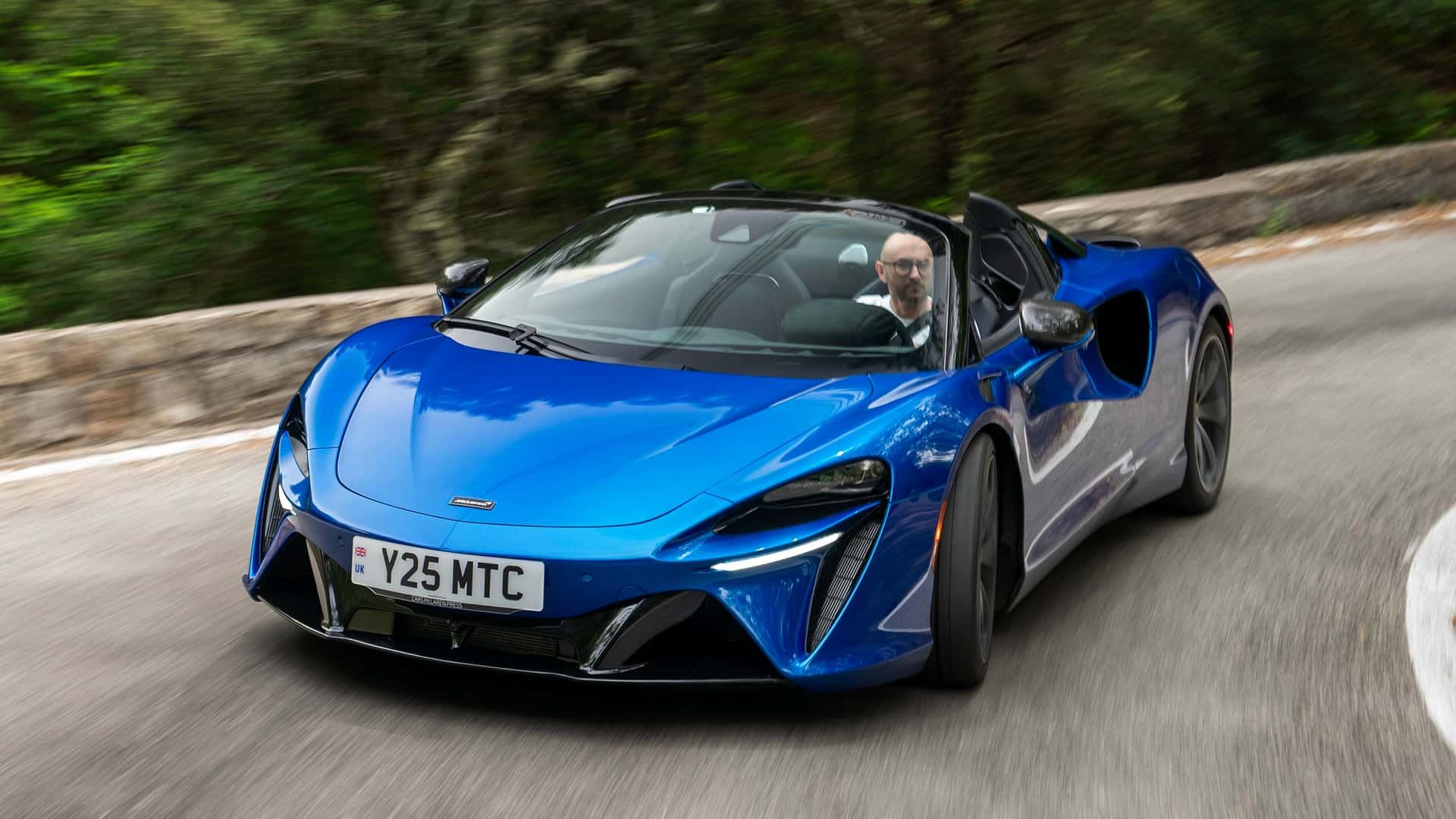 2025-mclaren-artura-spider-first-drive-review (1)