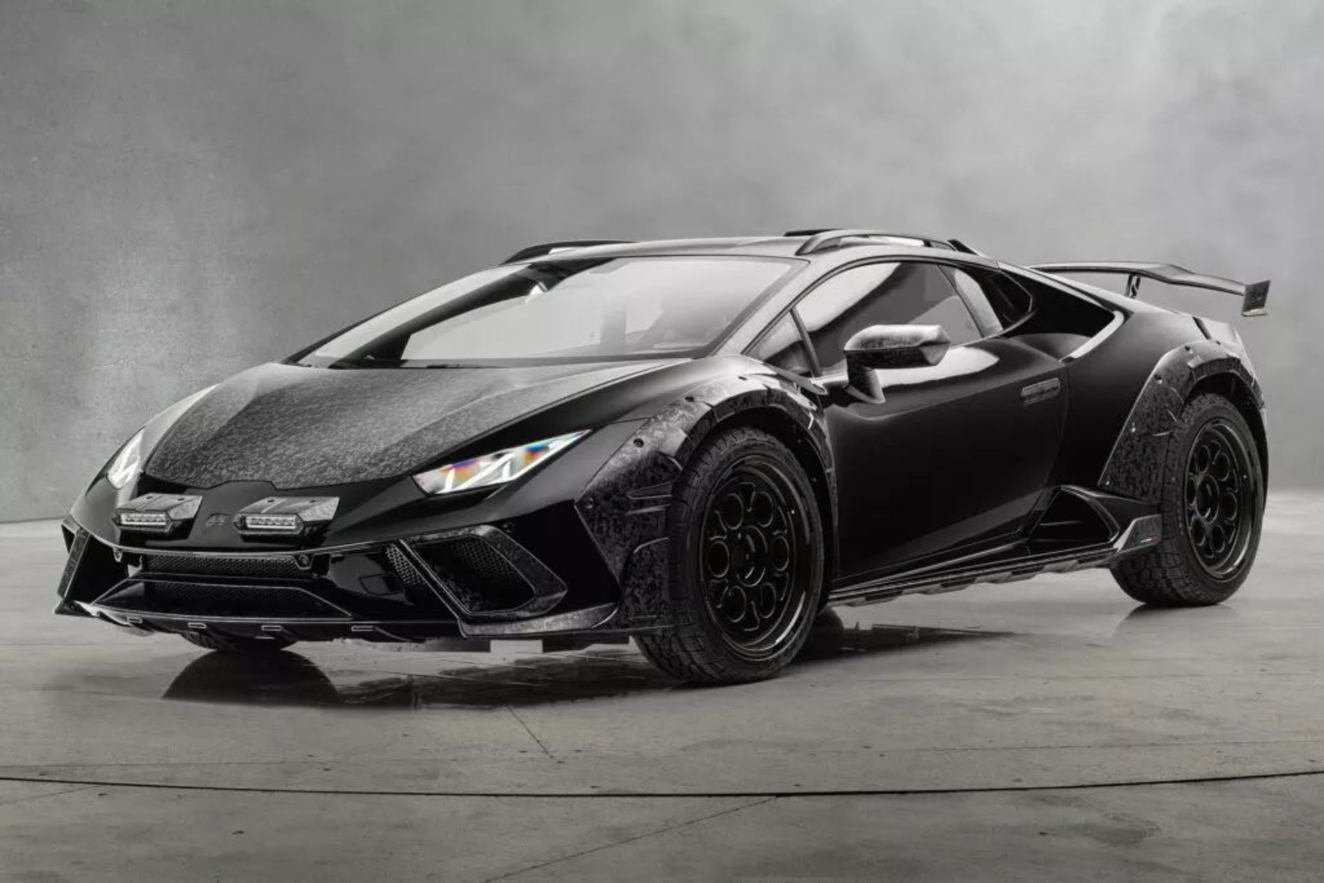 Lamborghini-Huracan-Sterrato-Mansory-1-1024x683