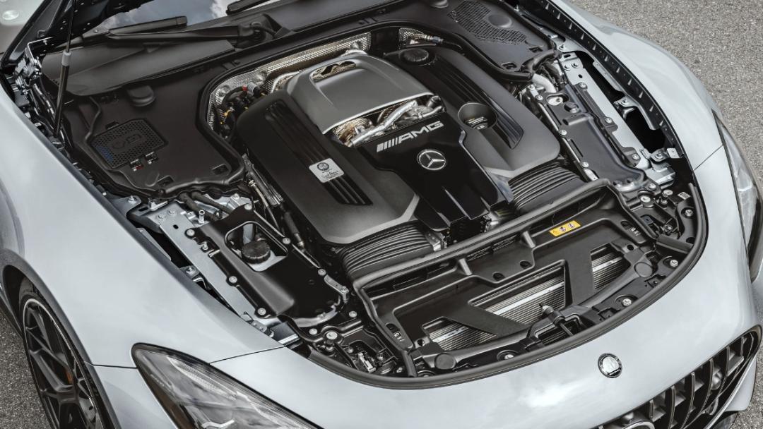 mercedes-amg-gt-v8