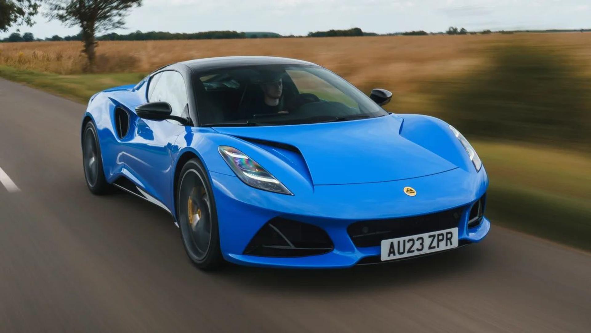 Lotus Emira i4 2023-5