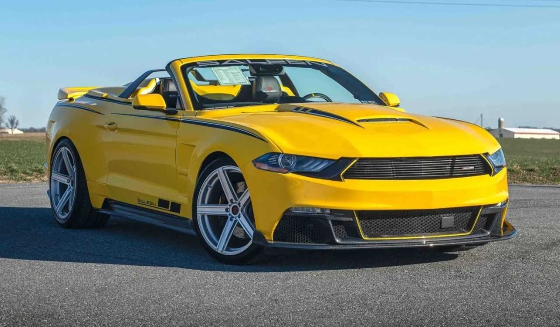 Saleen-SA-40-1