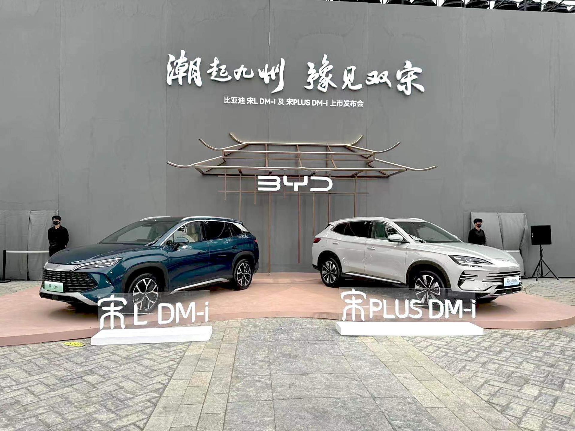autohomecar__ChxkPWaiGX6AT_jNAAQjMA52A7c742