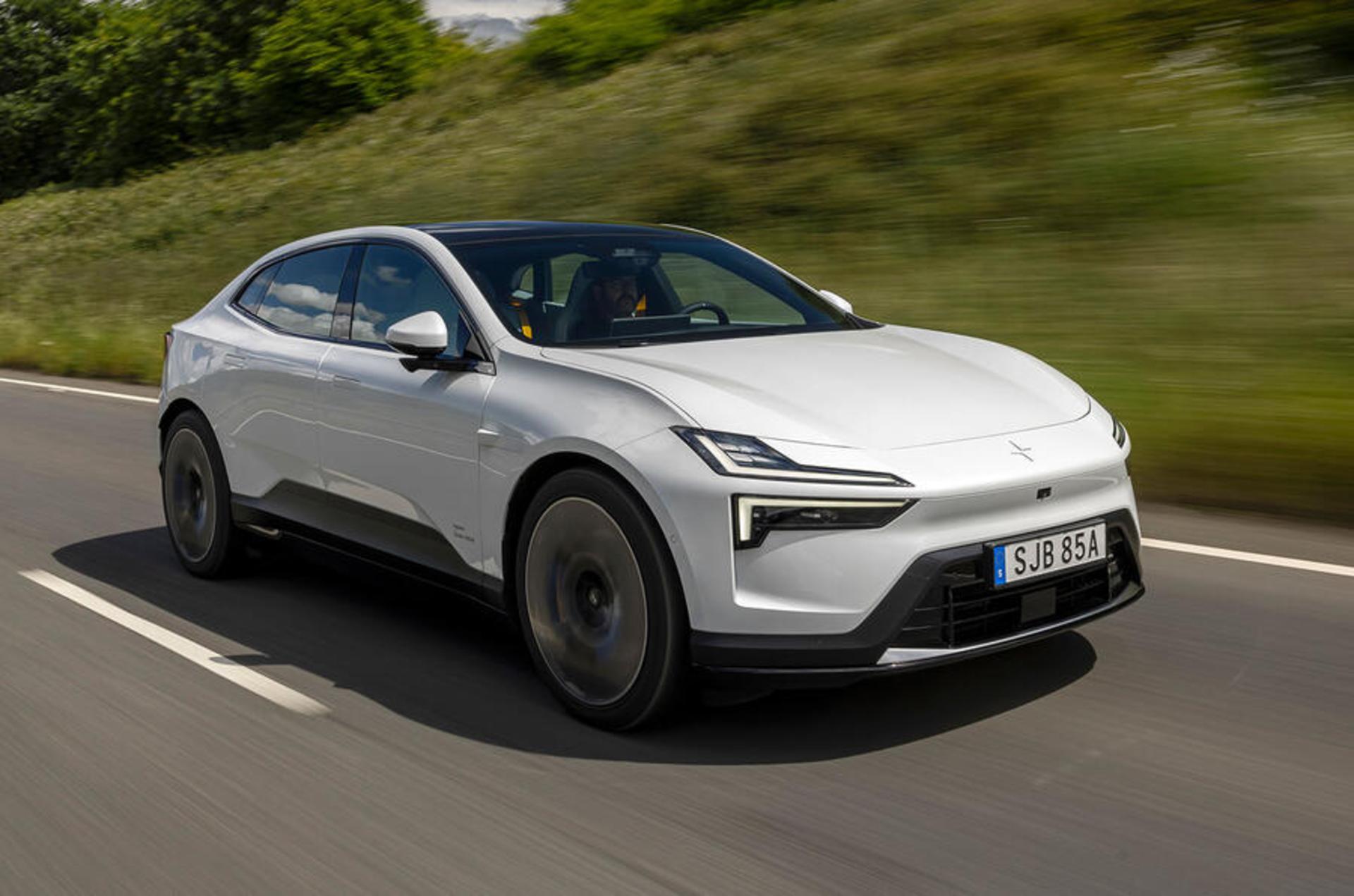 polestar-4-review-2024-01-front-tracking_0