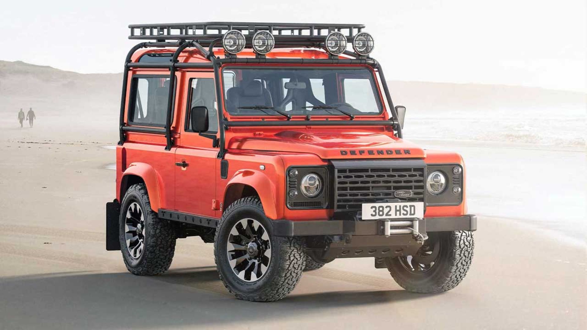 Land-Rover-Defender-6