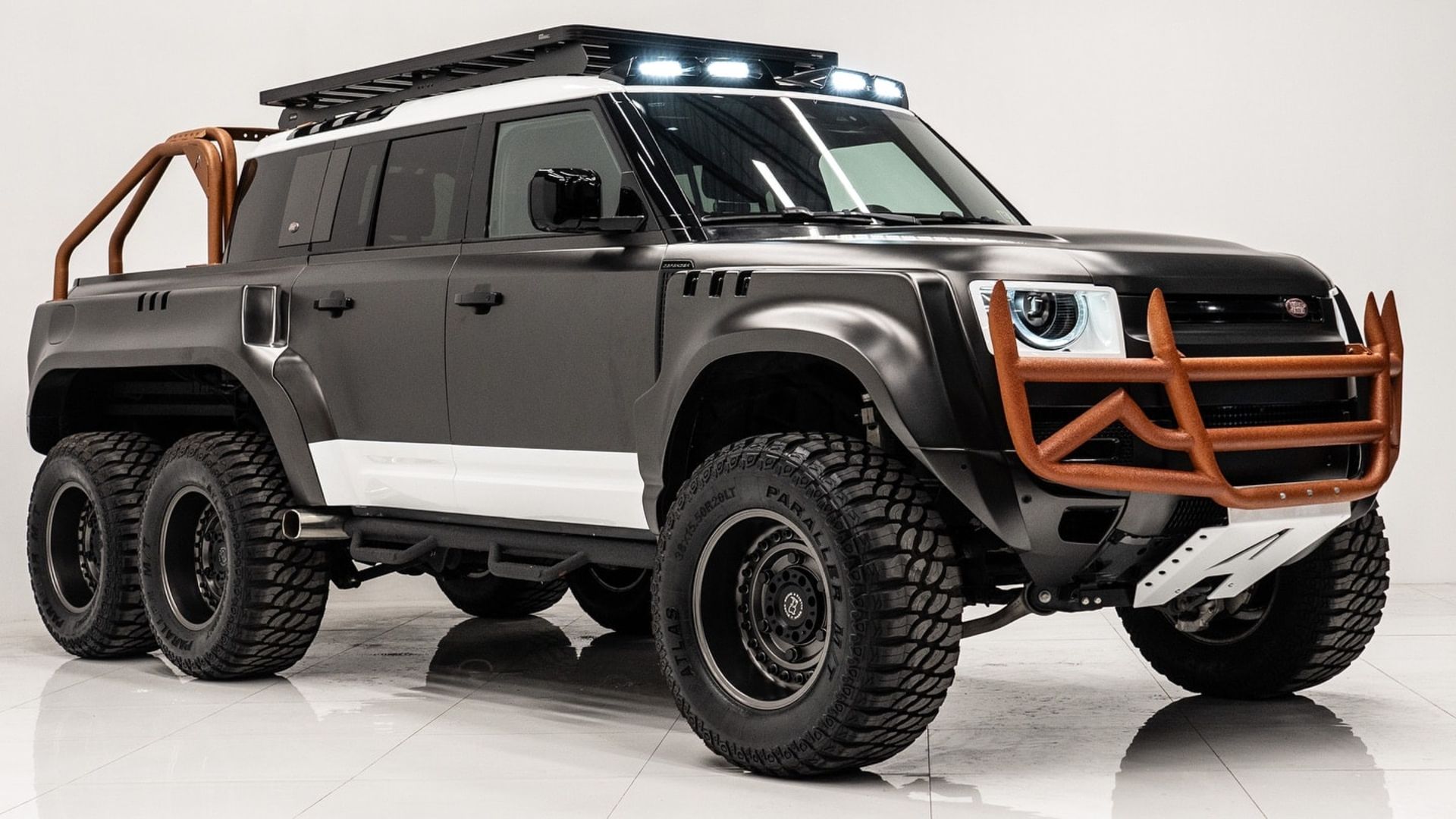 apocalypse-world-ender-6x6-ultimate-l663-land-rover-defender-pickup-truck-or-kitsch-237930_1