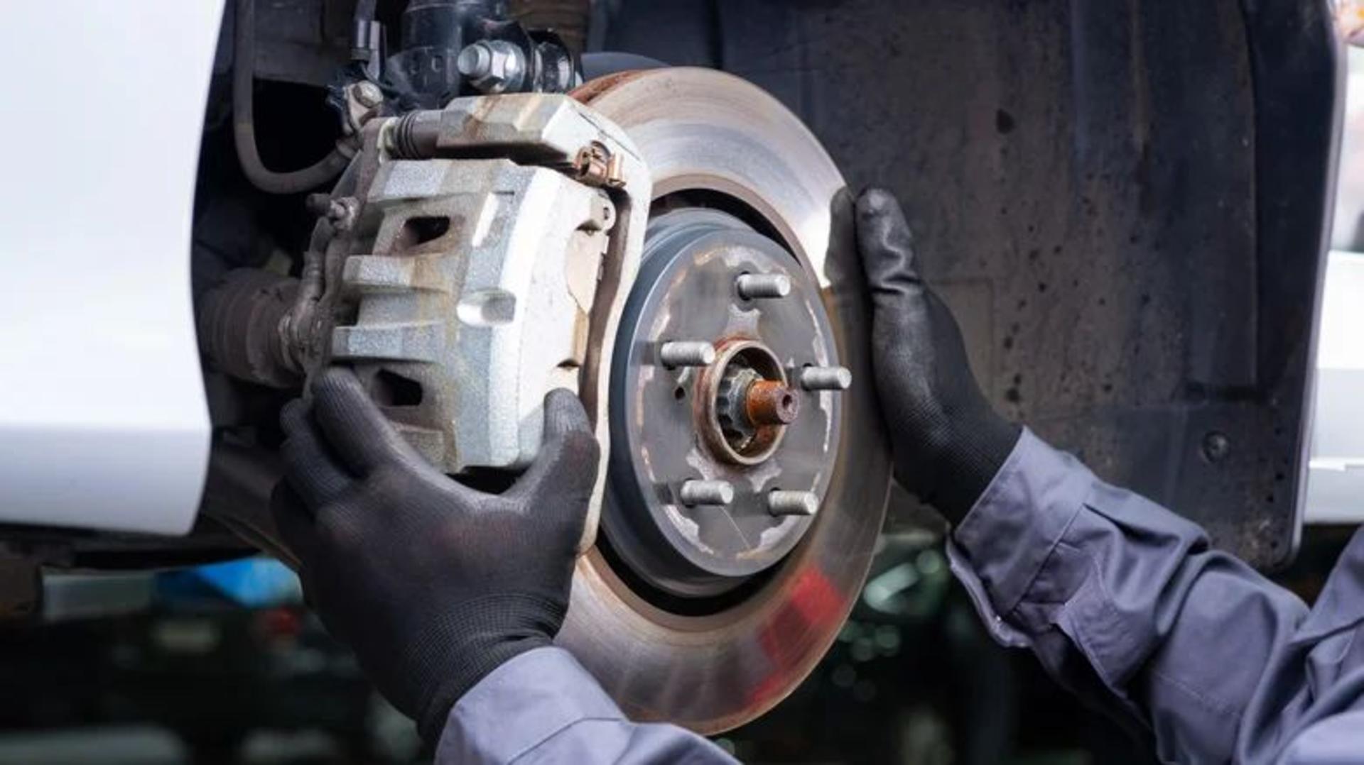 brake-problems-can-cause-a-burning-rubber-smell-1723656736
