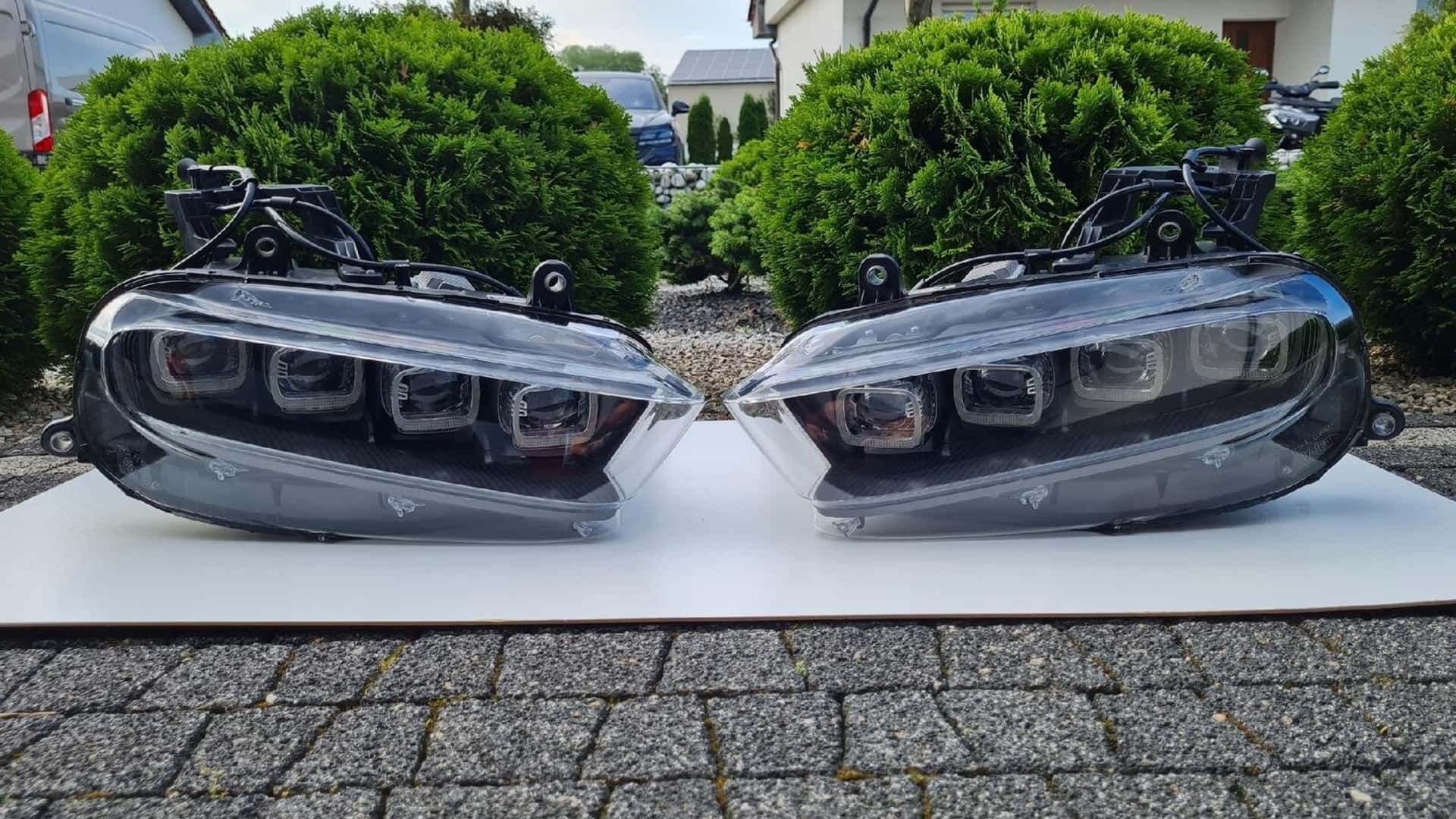 bugatti-chiron-headlights (1)
