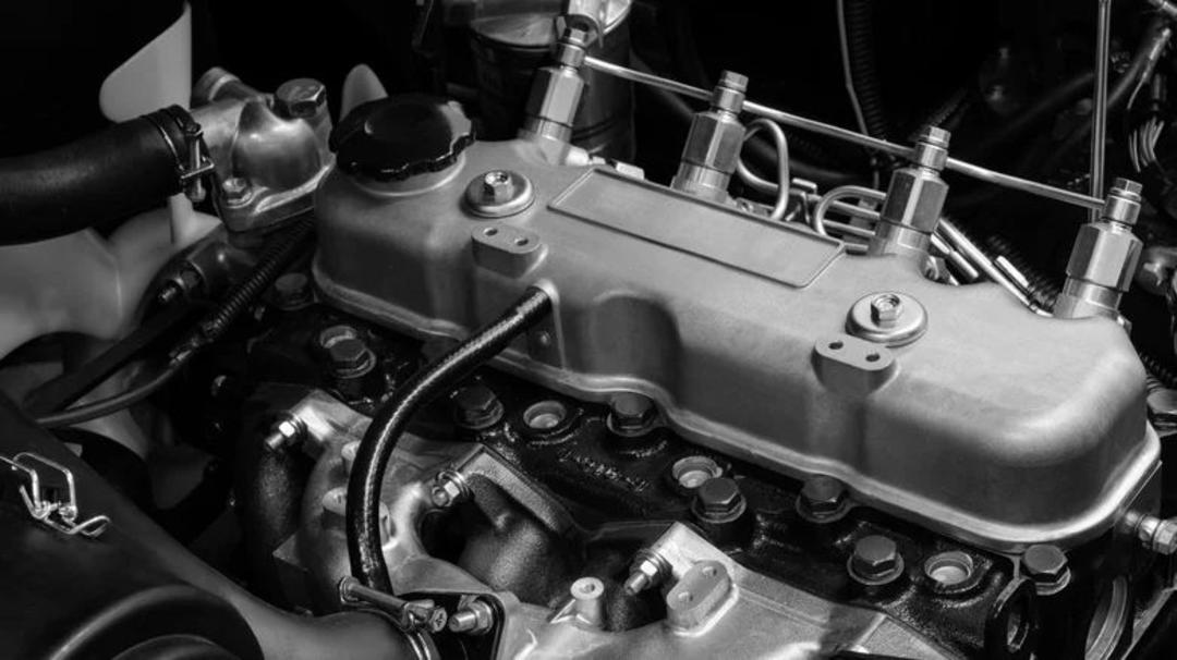 spark-ignition-engines-use-a-spark-plug-while-compression-ignition-engines-use-heated-air-1722527860