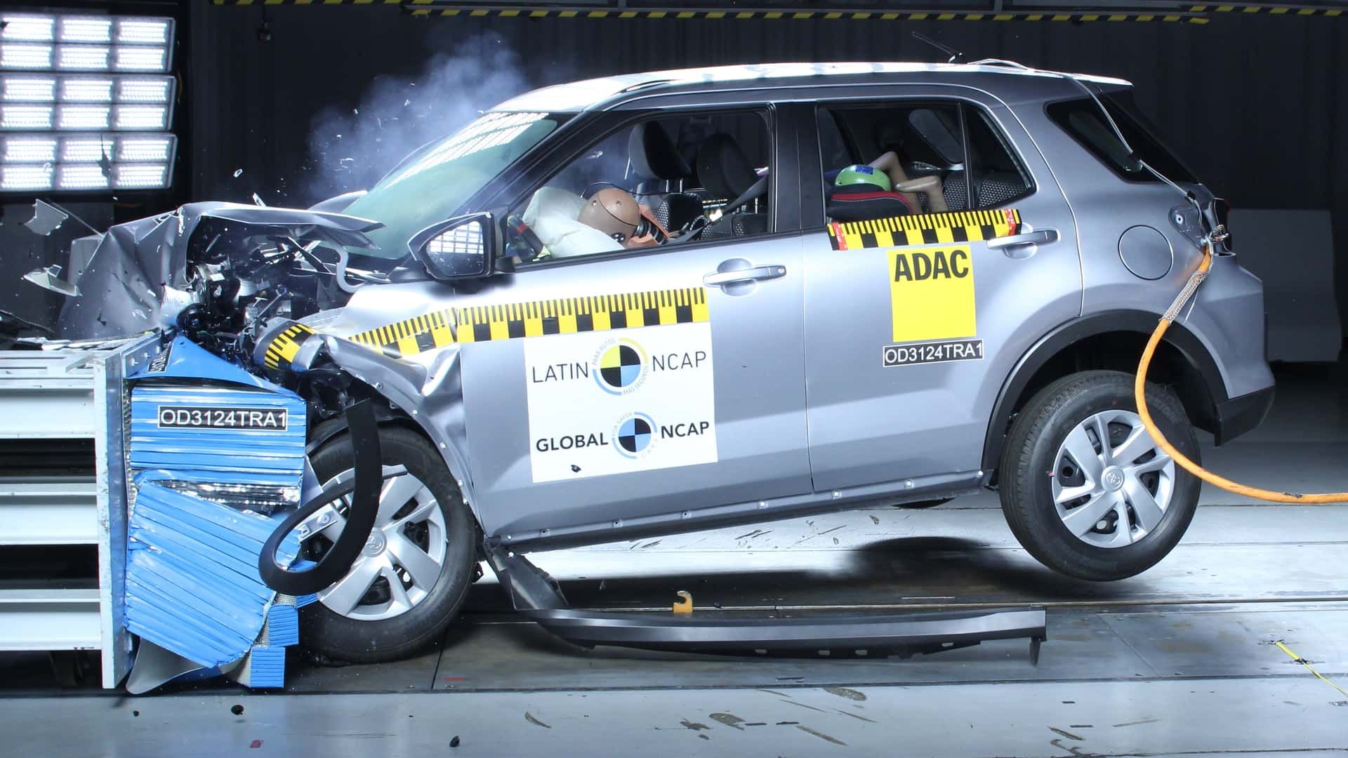 toyota-raize-one-star-crash-test (4)