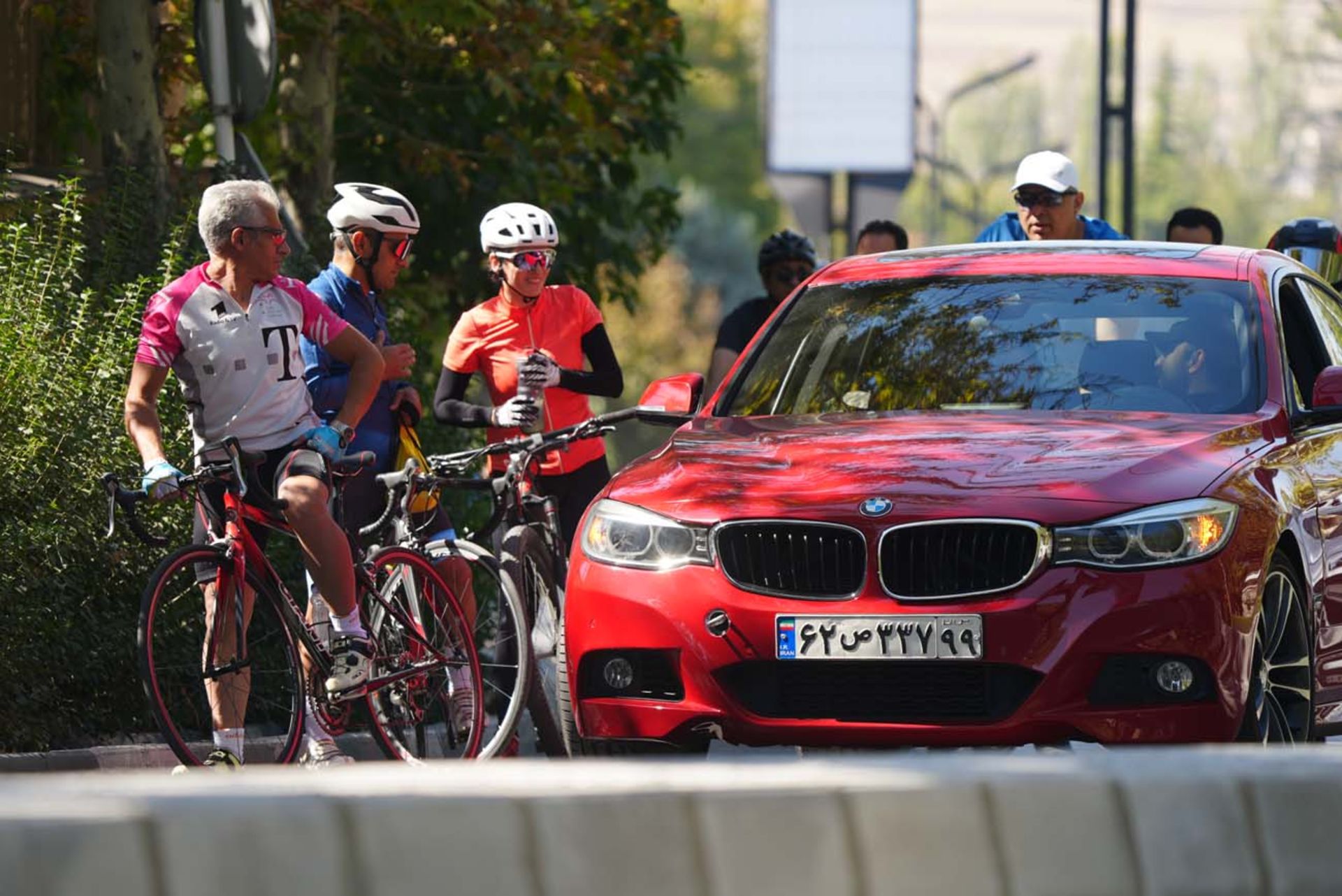 BMW cyclists pershia lavasan (5)