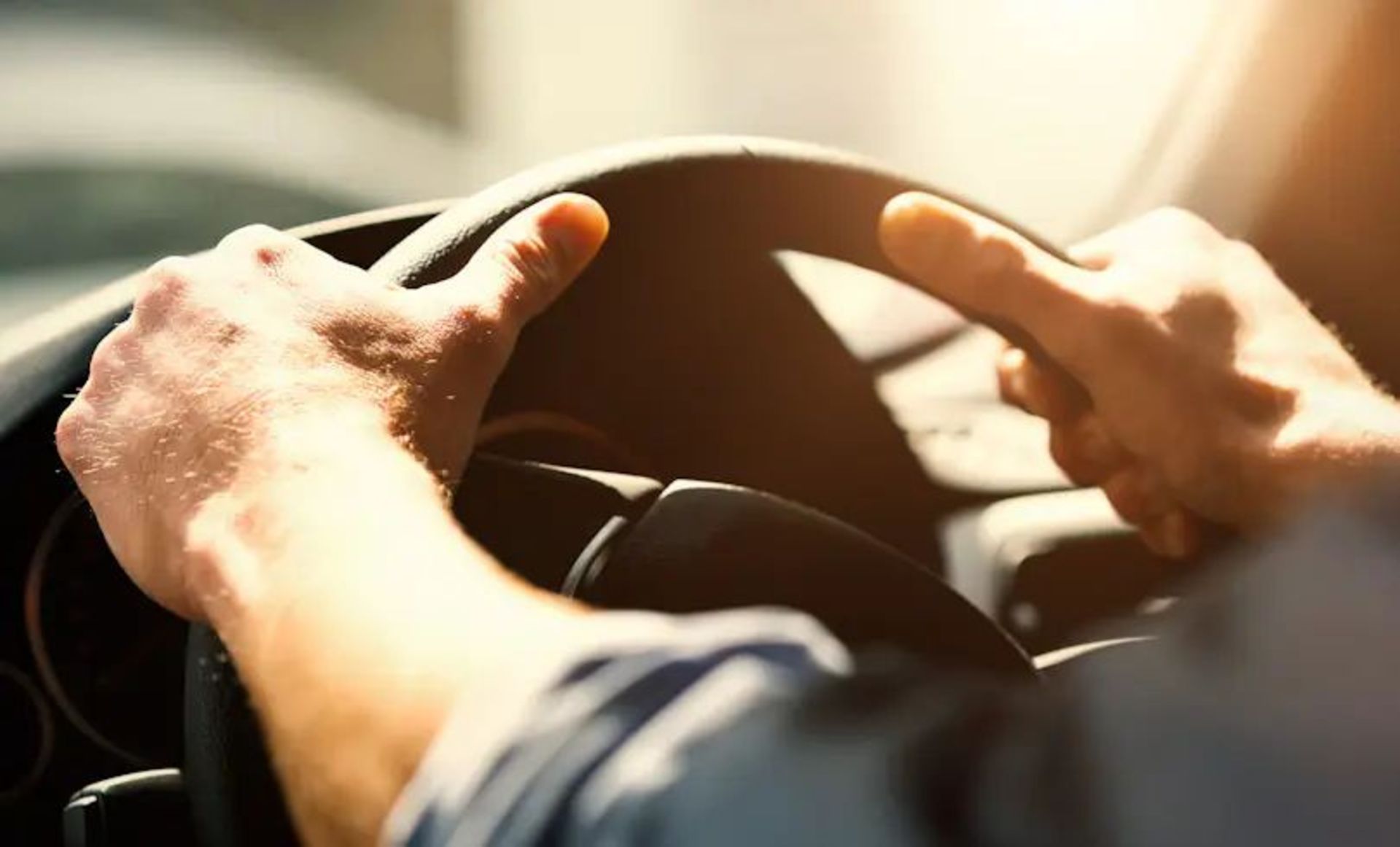Car-Shakes-and-Shudders-When-Accelerating