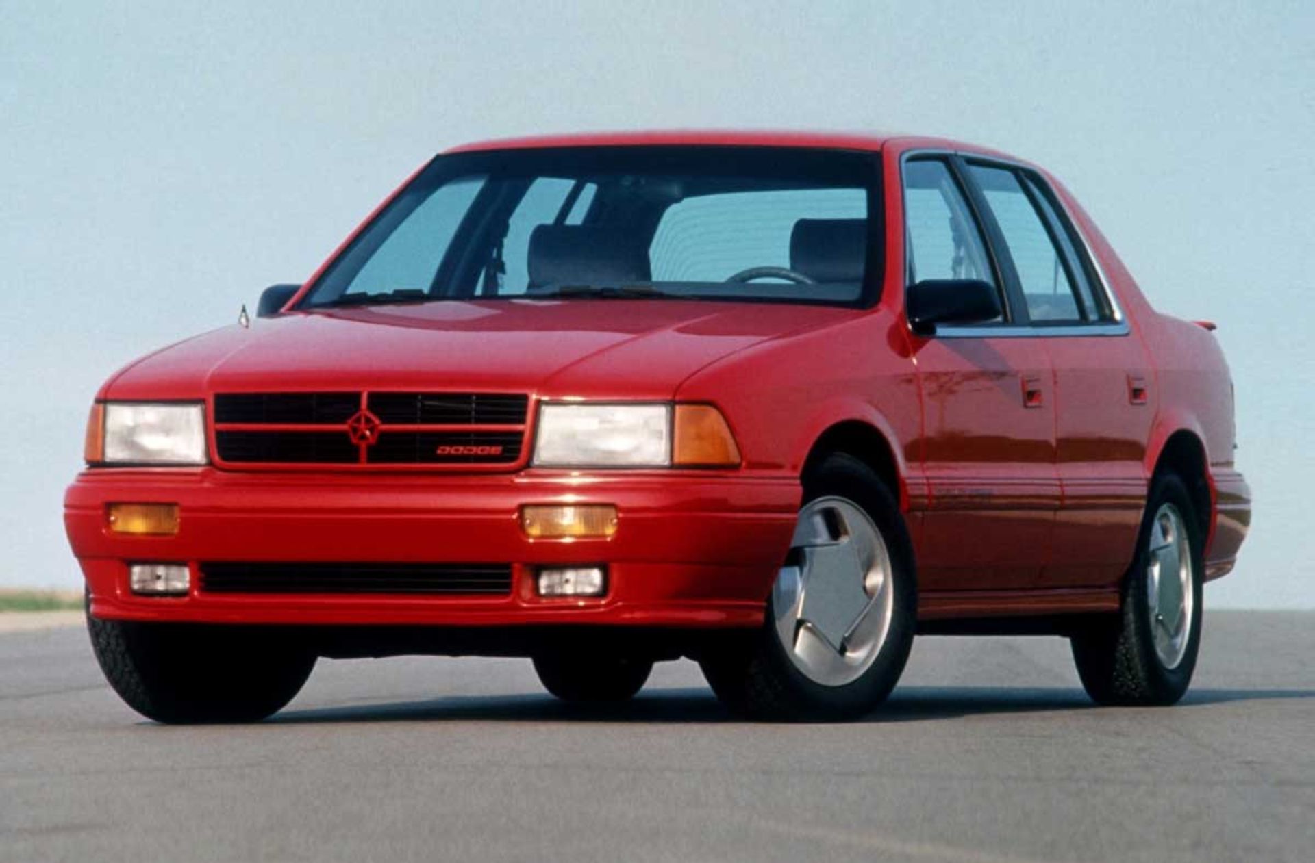 Dodge-Spirit-RT-1