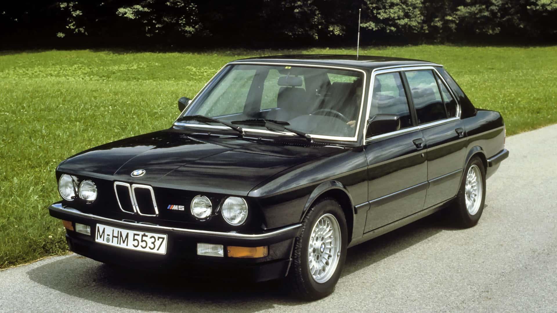 bmw-m5-e28-1984-1987