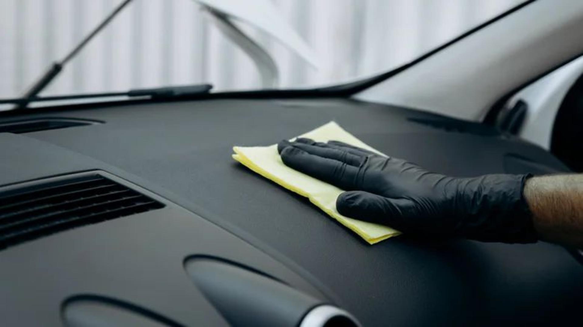 car dashboard cleaning