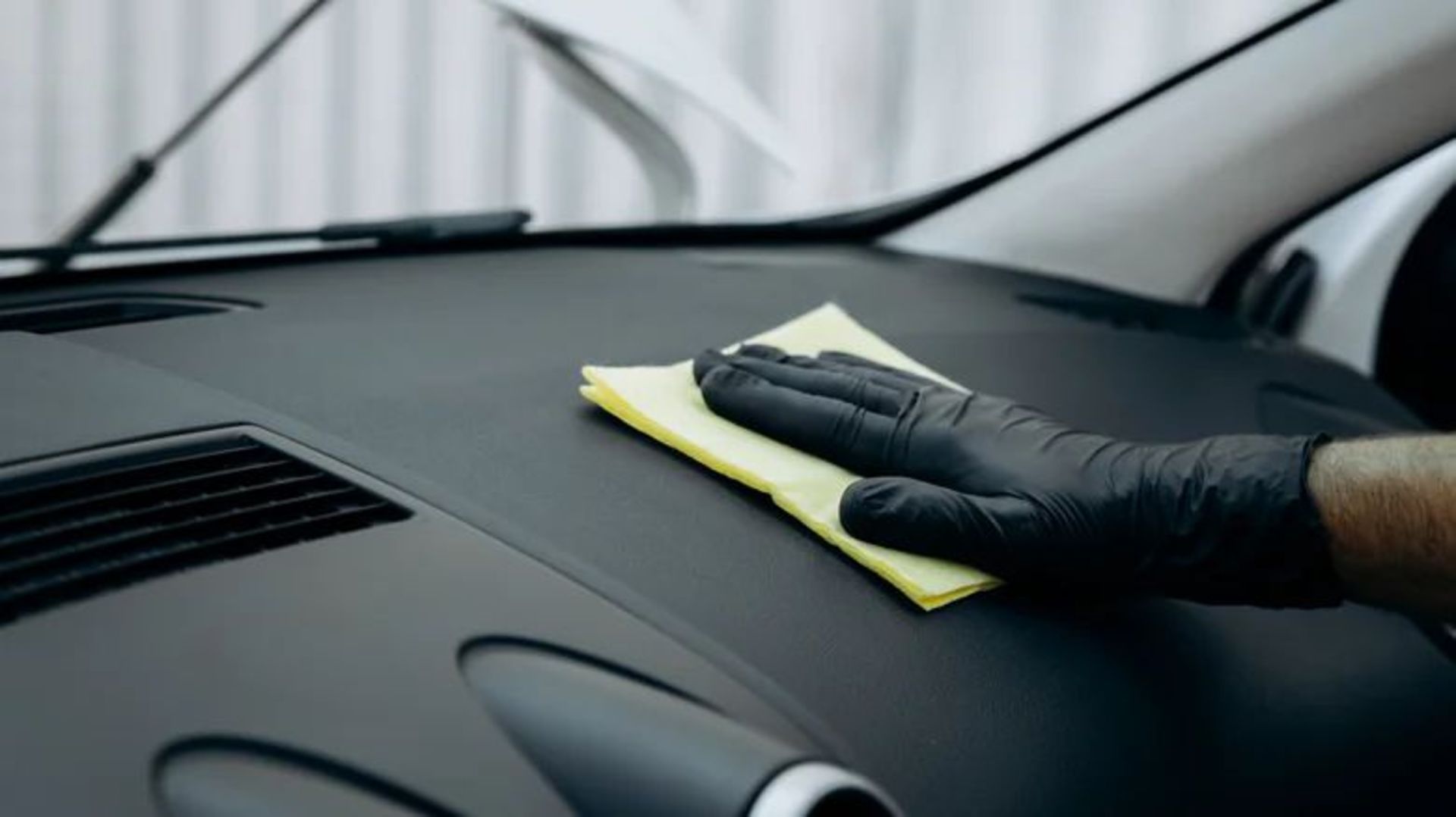 car dashboard cleaning