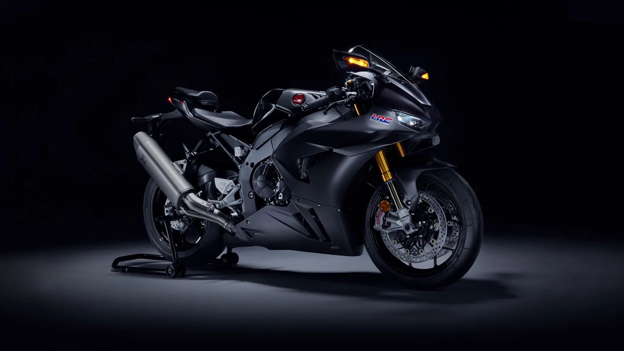 هوندا CBR1000RR-R فایر بلید SP کربن ادیشن با قدرت 217 اسب بخار معرفی شد ...
