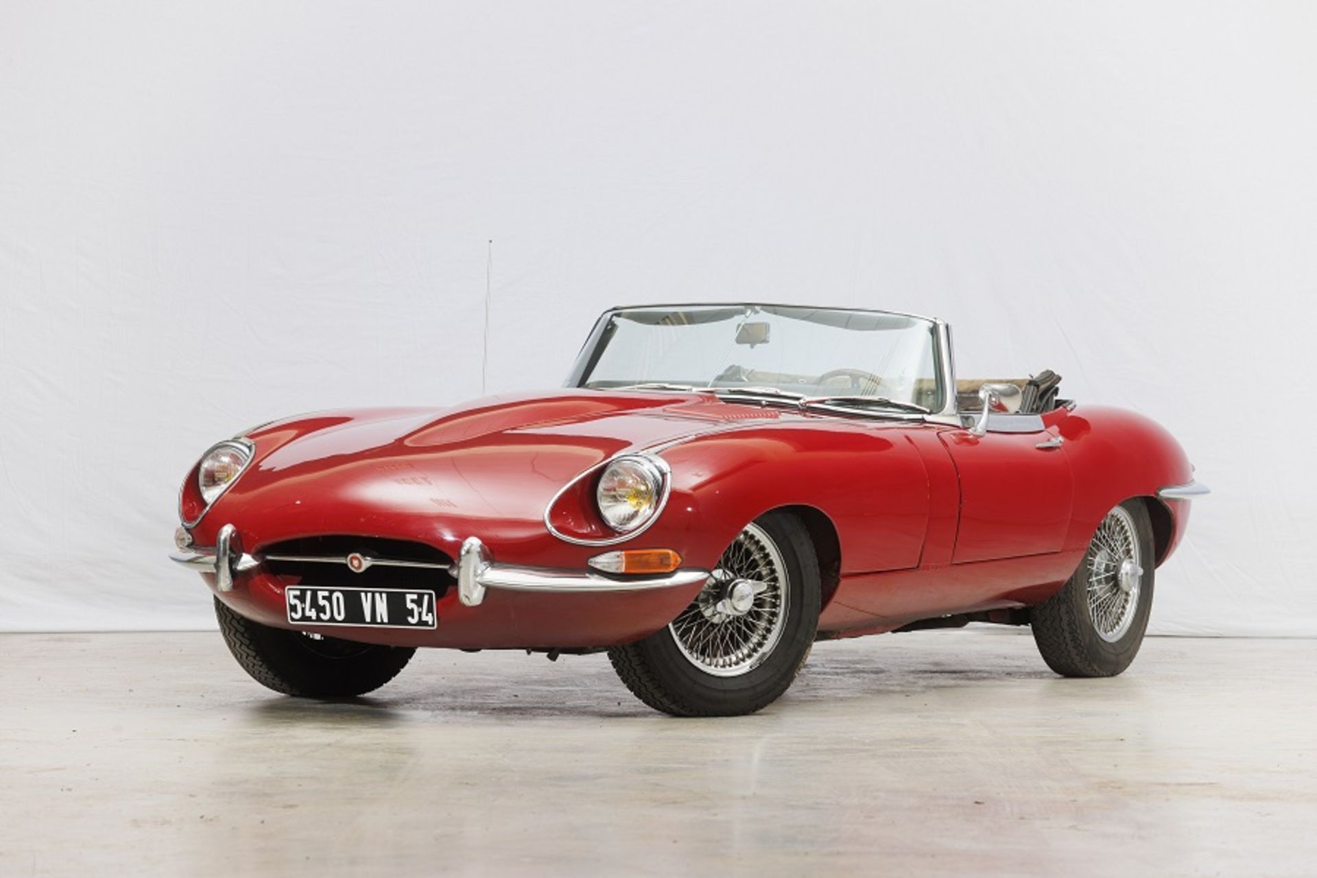 _jaguar_e-type_roadster