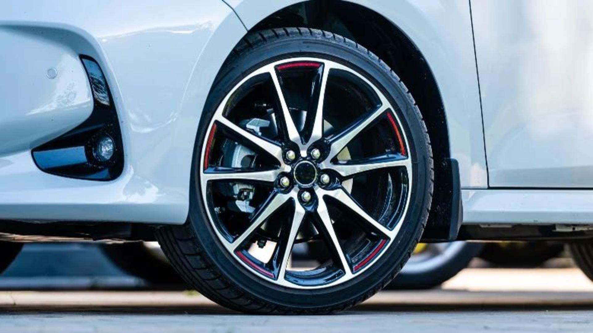low profile tire 1