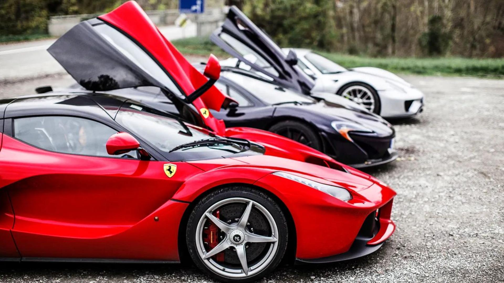 mclaren-p1-ferrari-laferrari-porsche-918-trio-2