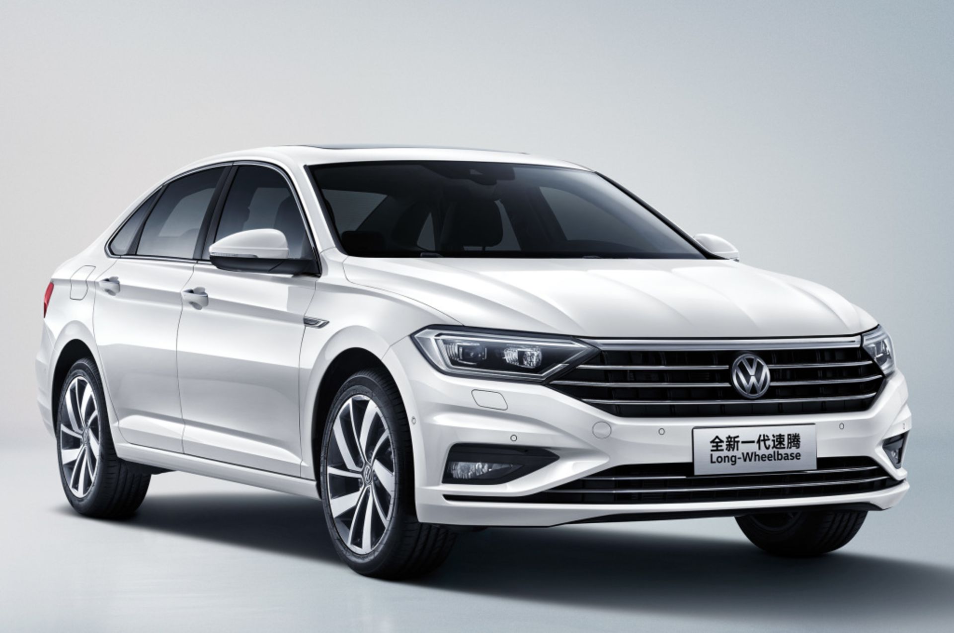 volkswagen_sagitar iran (7)