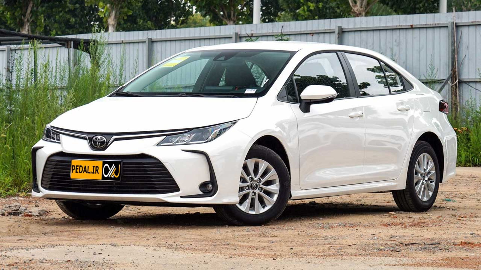 Toyota-Corolla-1