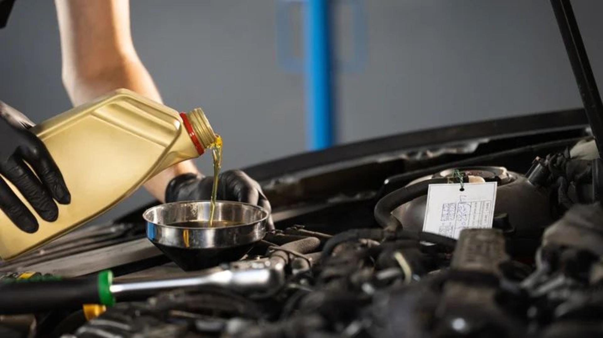 motor oil change
