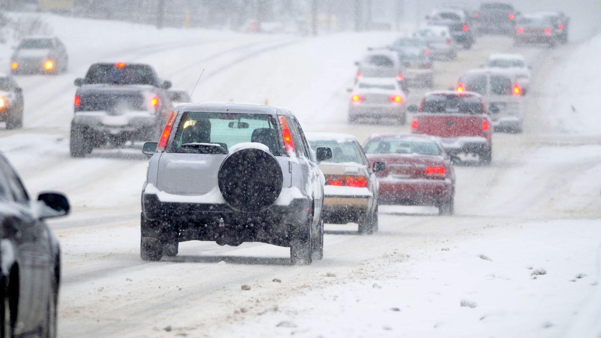 001-winter-driving-tips-traffic