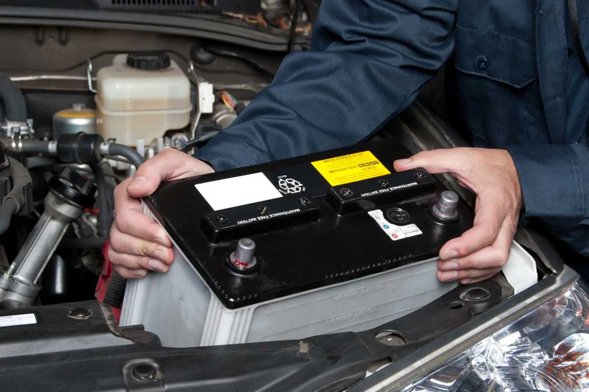 Car-Battery-2