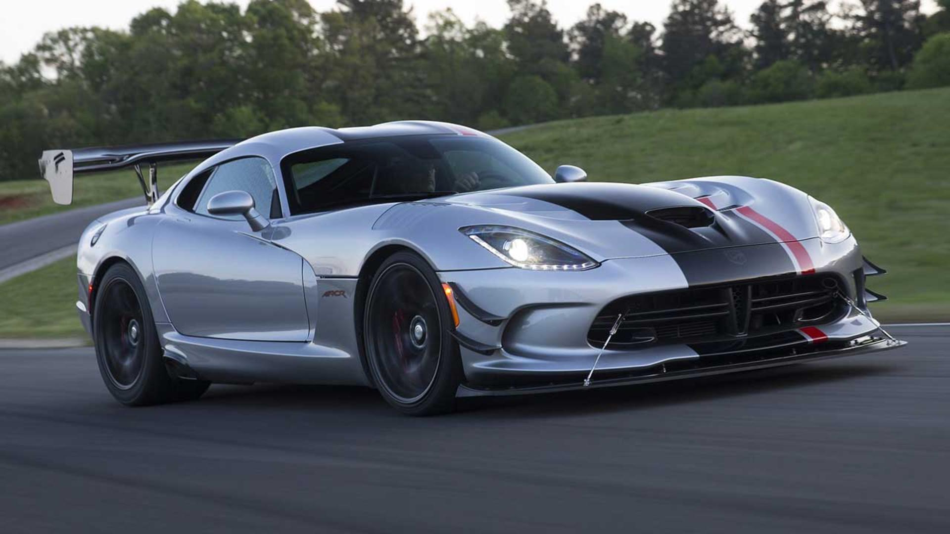 Dodge-Viper-ACR-3