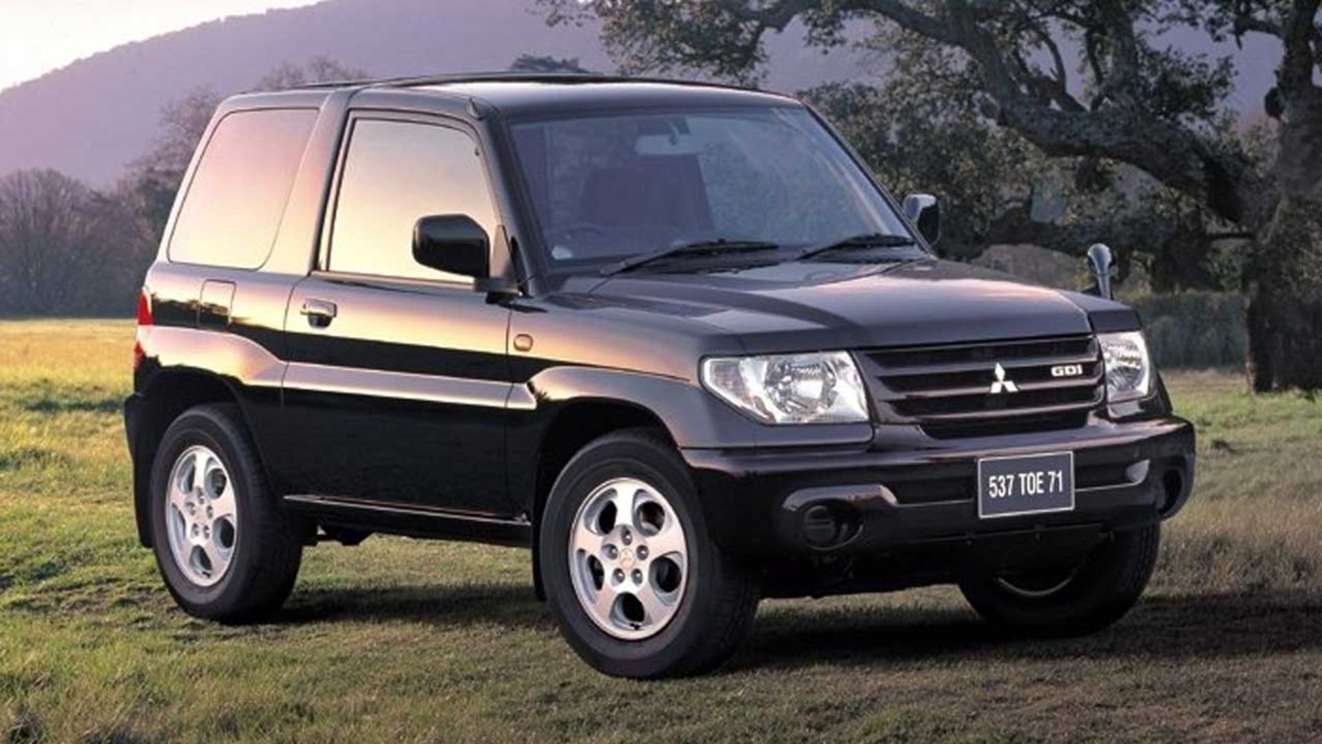 Mitsubishi-Pajero-Pinin-6