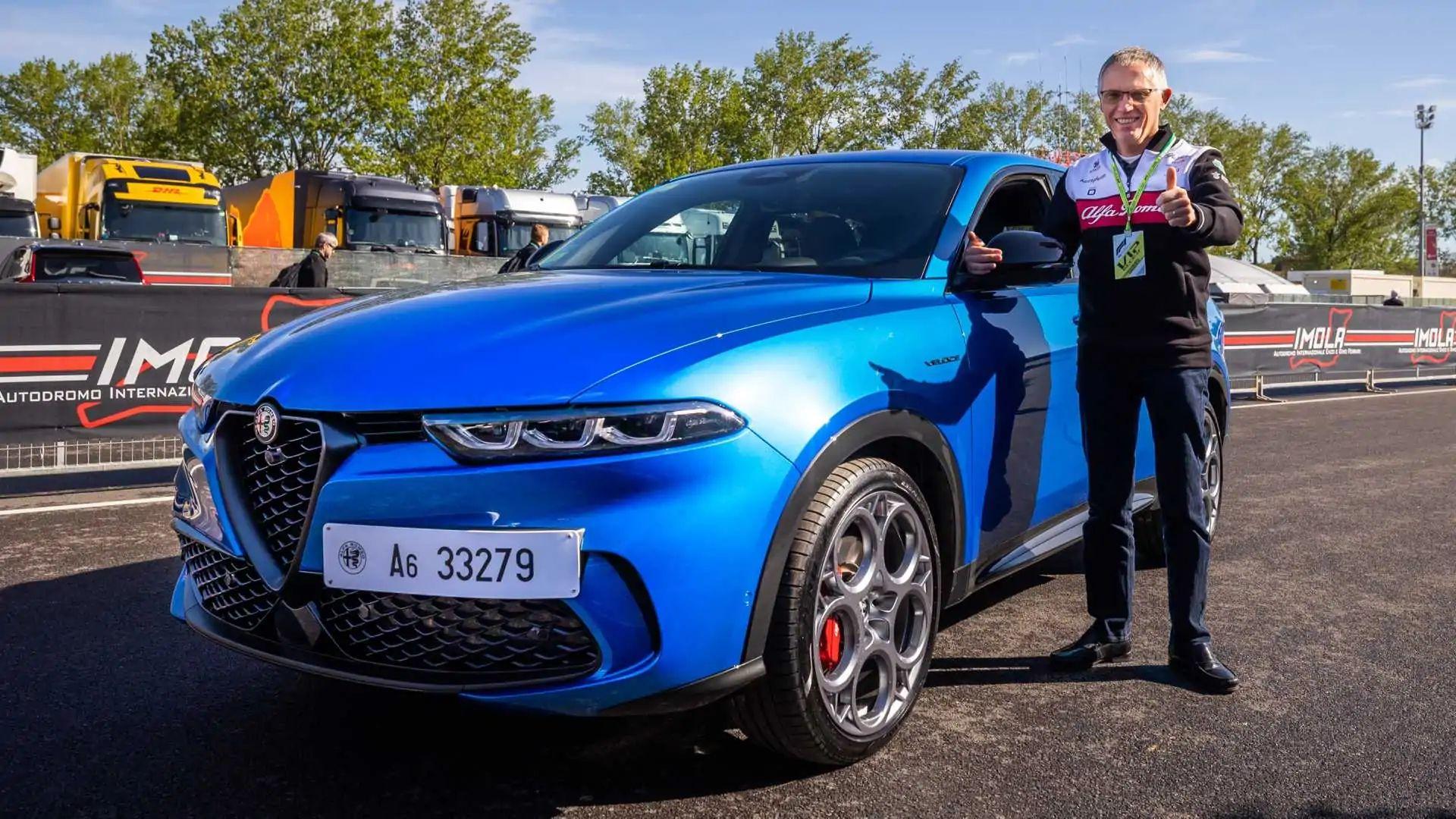 carlos-tavares-stellantis-ceo-with-alfa-romeo-tonale