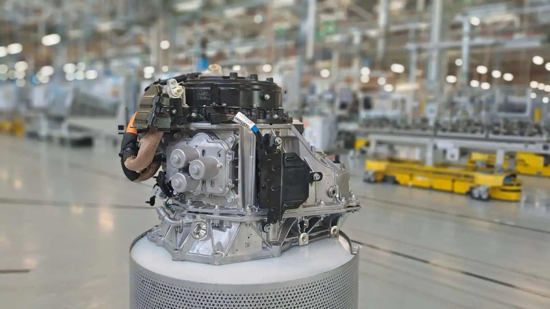 il-cambio-db49-della-renault-rafale-ibrida-plug-in