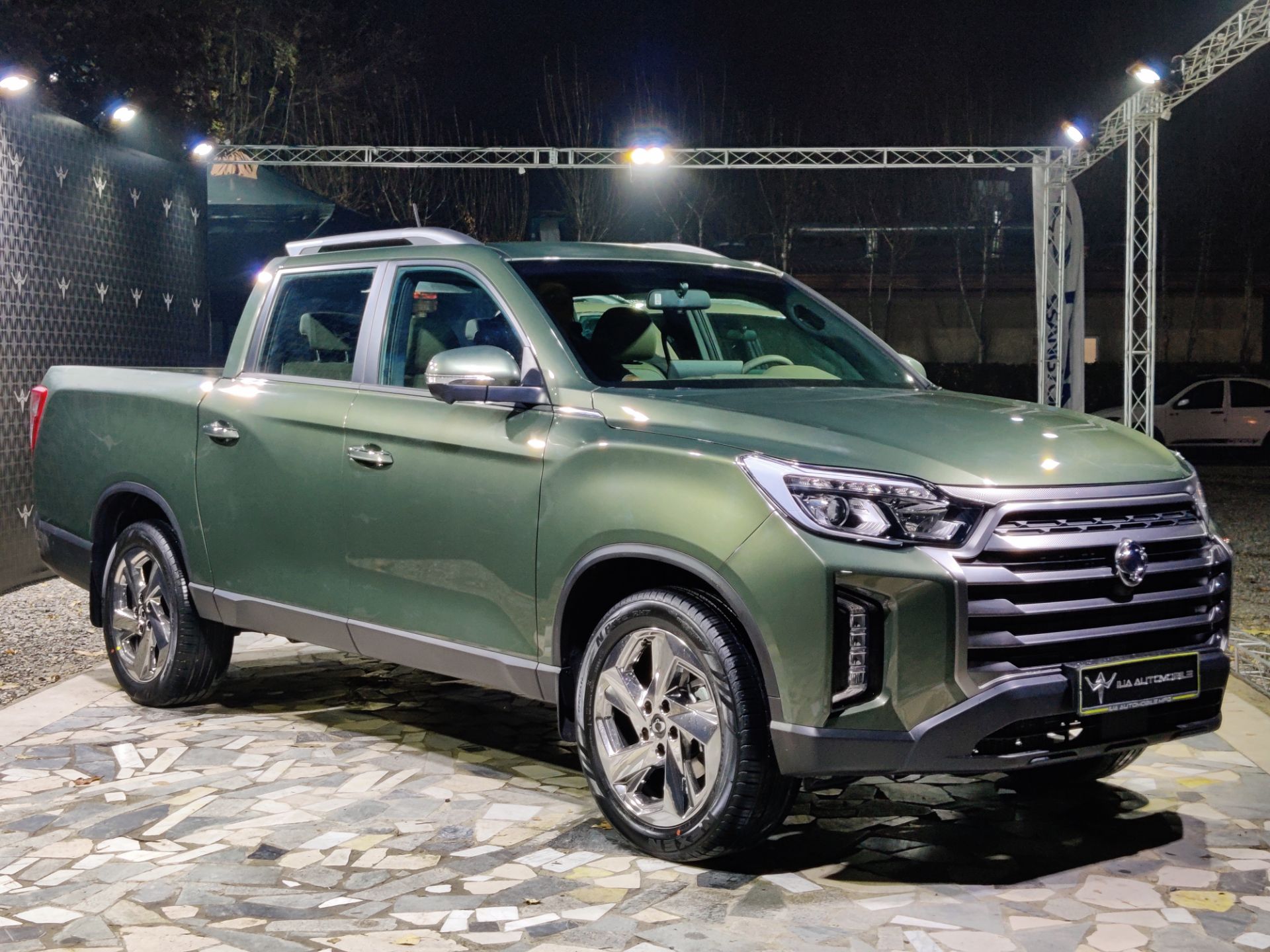 kgm-musso-grand-khan-iliaauto-unveiling-5