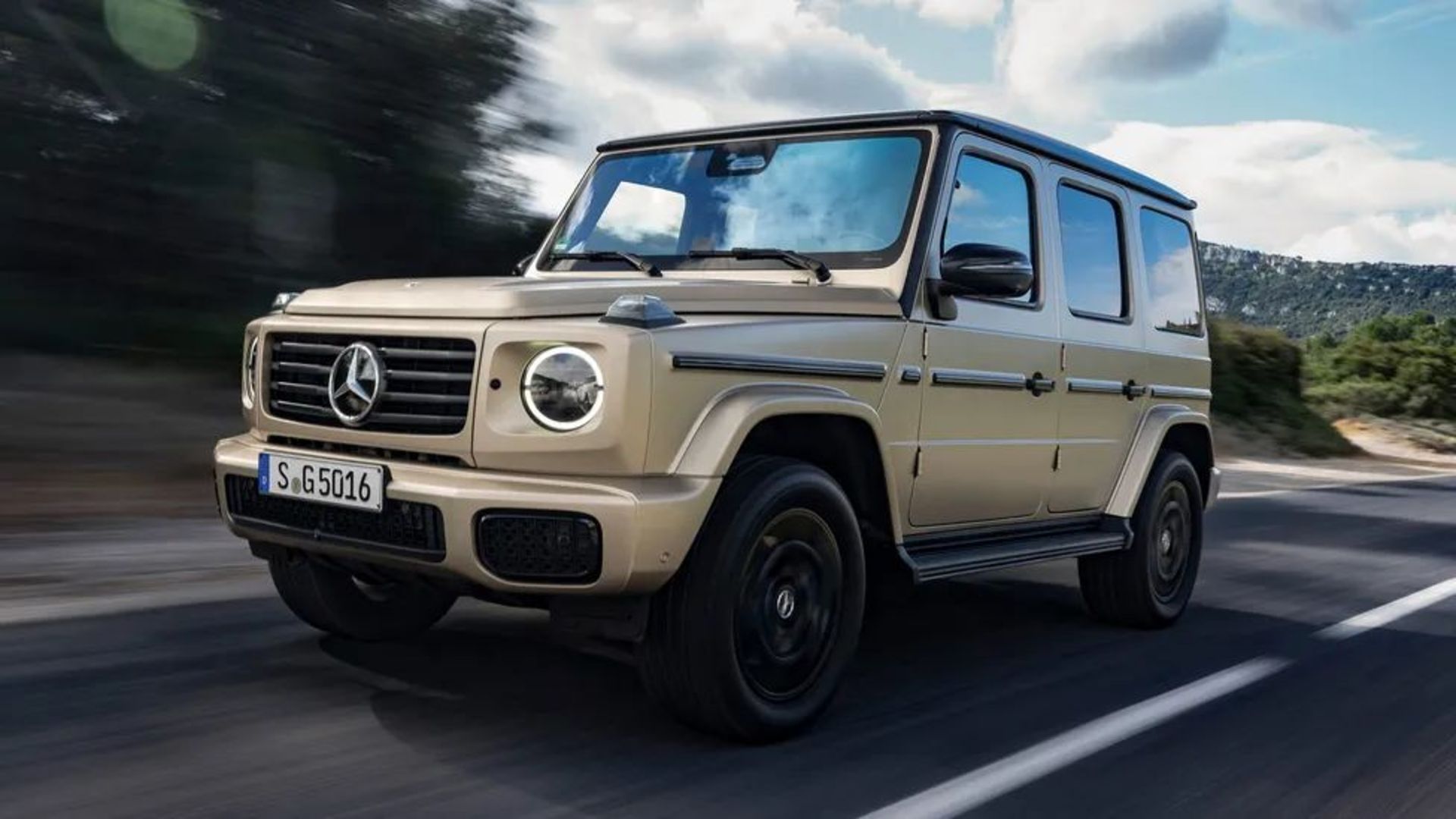 1-Mercedes-G-Class-review