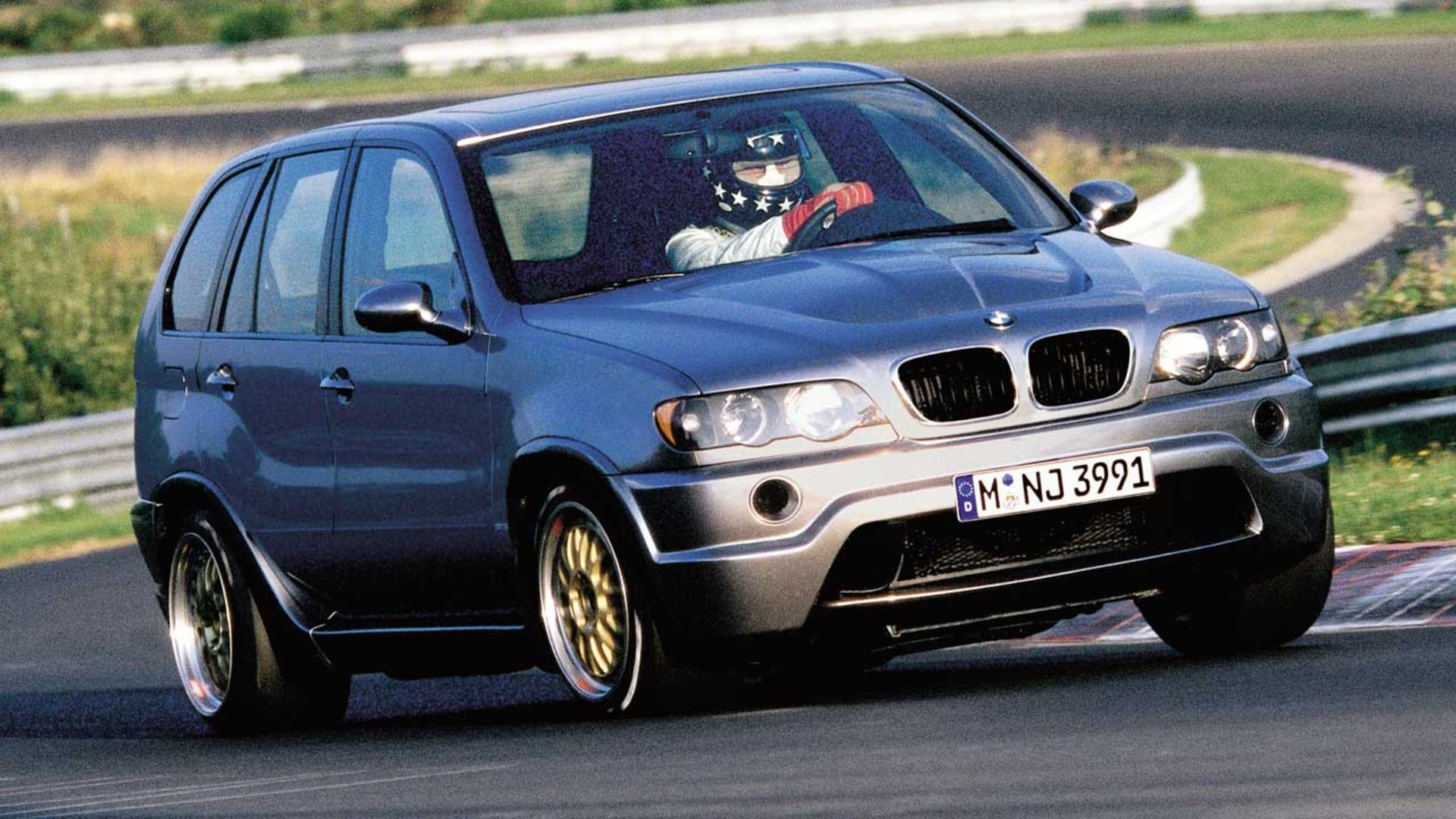 BMW-X5-Le-Mans-1