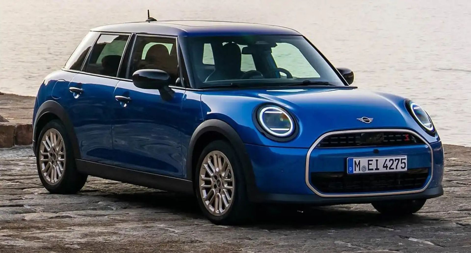 Mini-Cooper-S-5-Door-16
