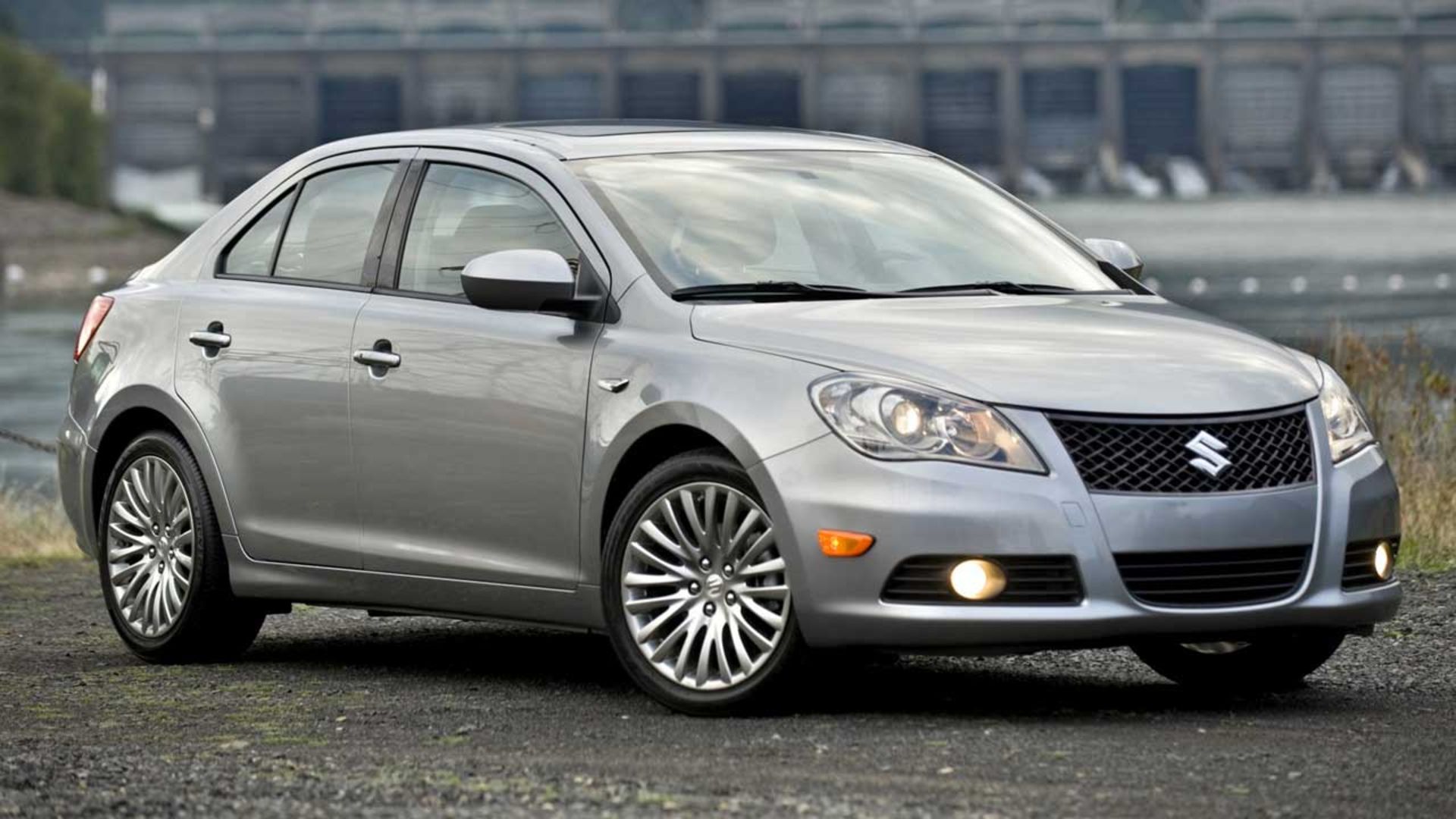 Suzuki-Kizashi-0