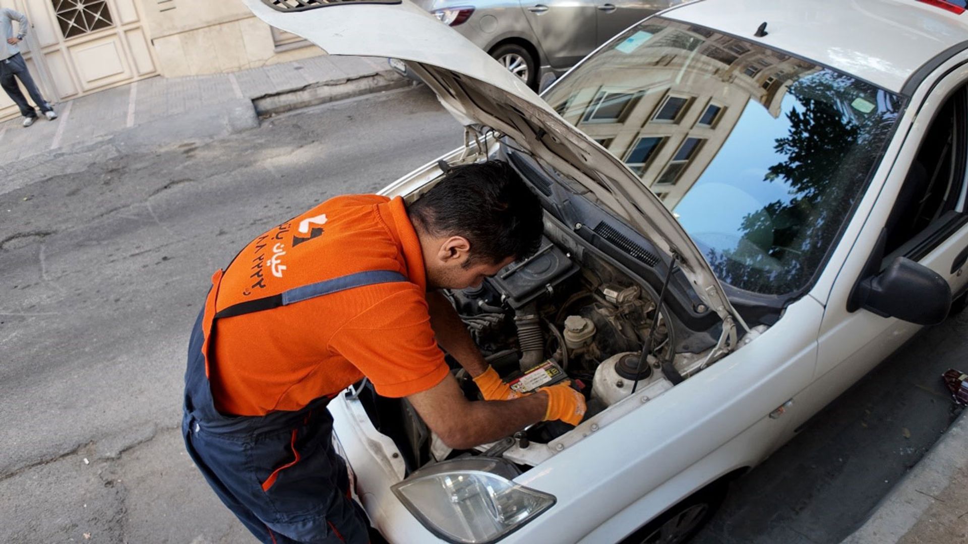 Car-battery-1