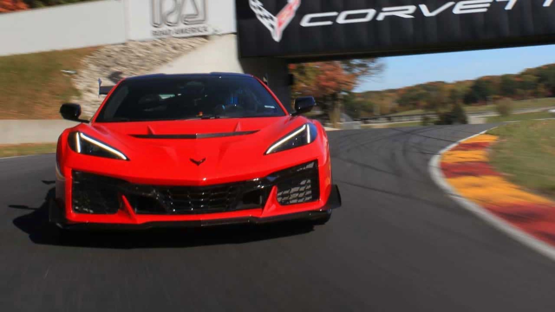 Corvette-ZR1-1
