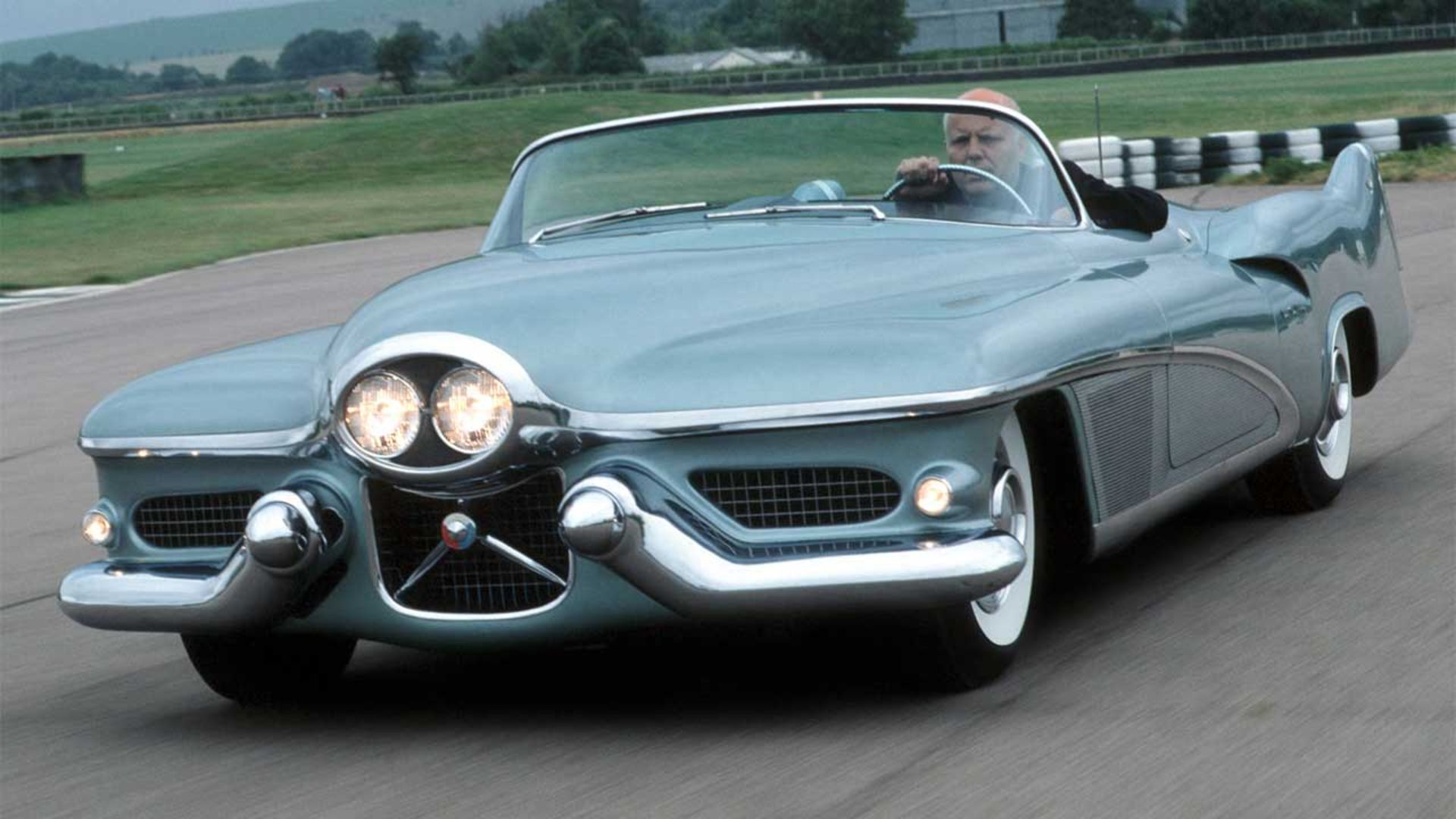 GM-LeSabre-1