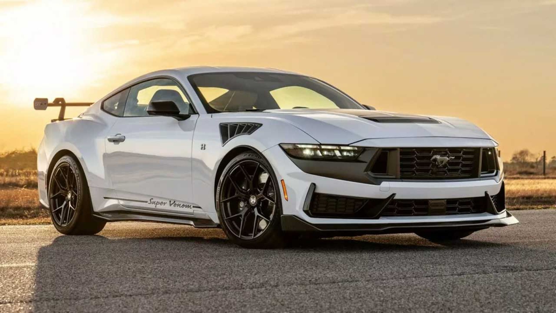 Hennessey-Super-Venom-1