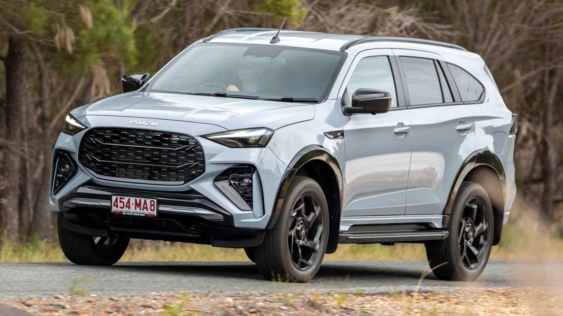 Isuzu-MU-X-4